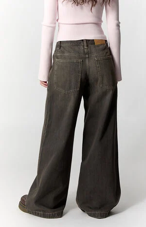 Sloane Low Rise Ultra Baggy Jeans Brown image number 4