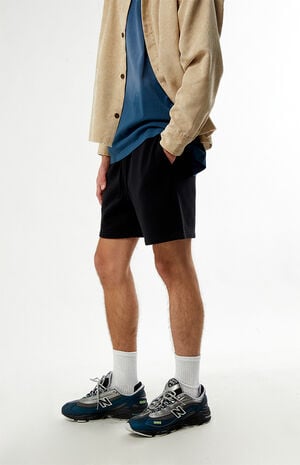 Fleece Black Sweat Shorts image number 3