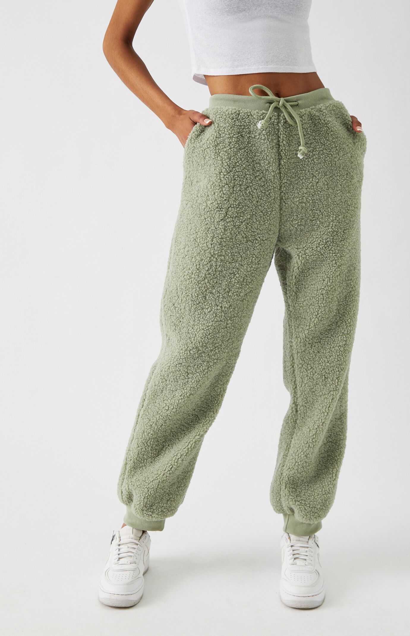Sherpa joggers clearance