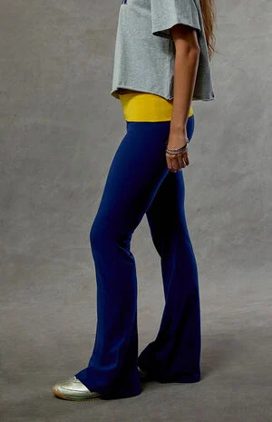 Michigan Wolverines Fold-Over Flare Yoga Pants image number 3