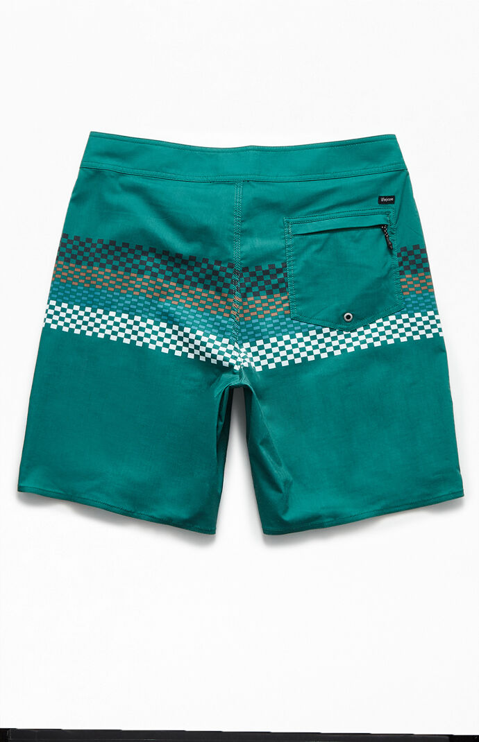 Barge Striped 20" Boardshorts