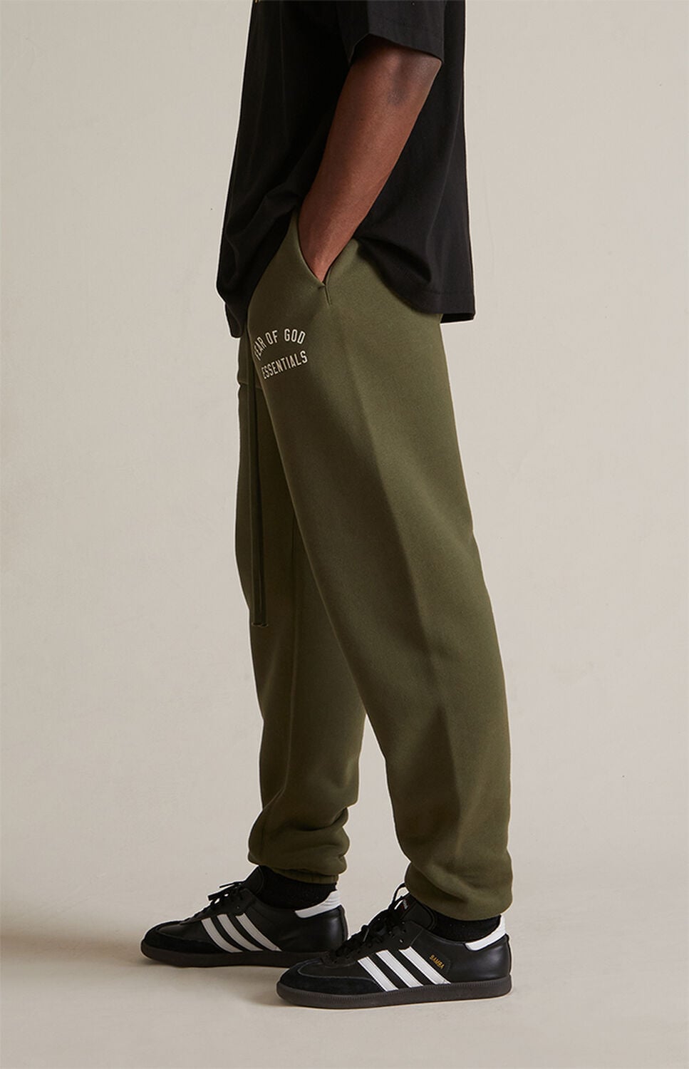 Fear of God ESSENTIALS Military Fleece Sweatpants thumbnail 4
