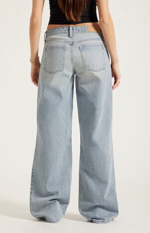 Casey Low Rise Baggy Jeans Ripped Knee Light Blue image number 4