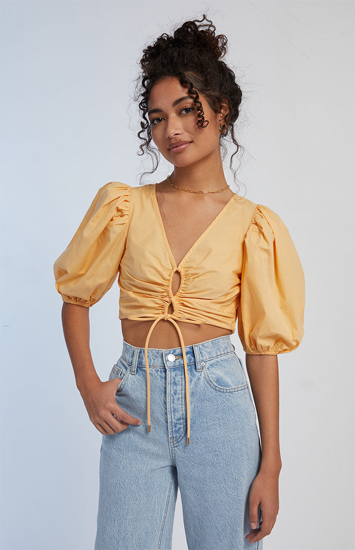 keyhole crop top