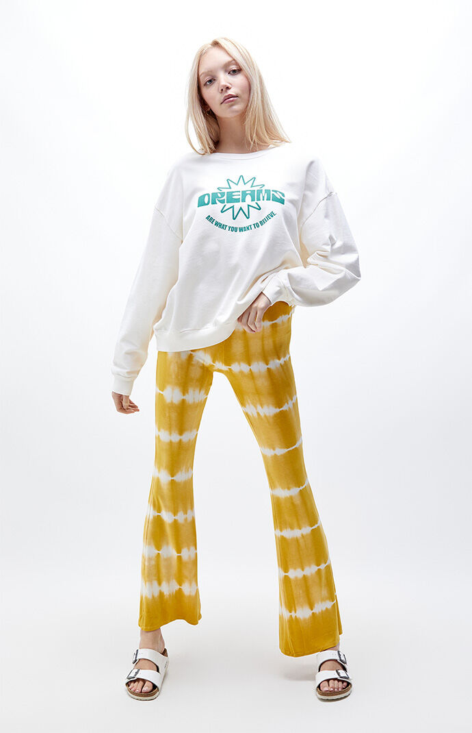 Pantalones campana tie discount dye pull and bear