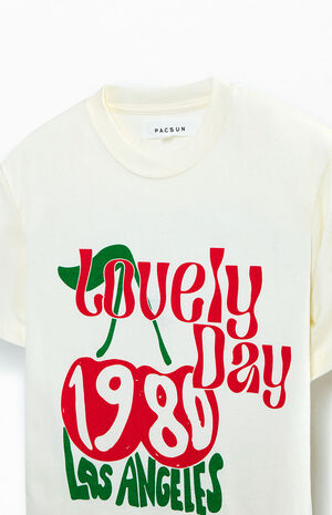 Lovely Day Vintage T-Shirt image number 2