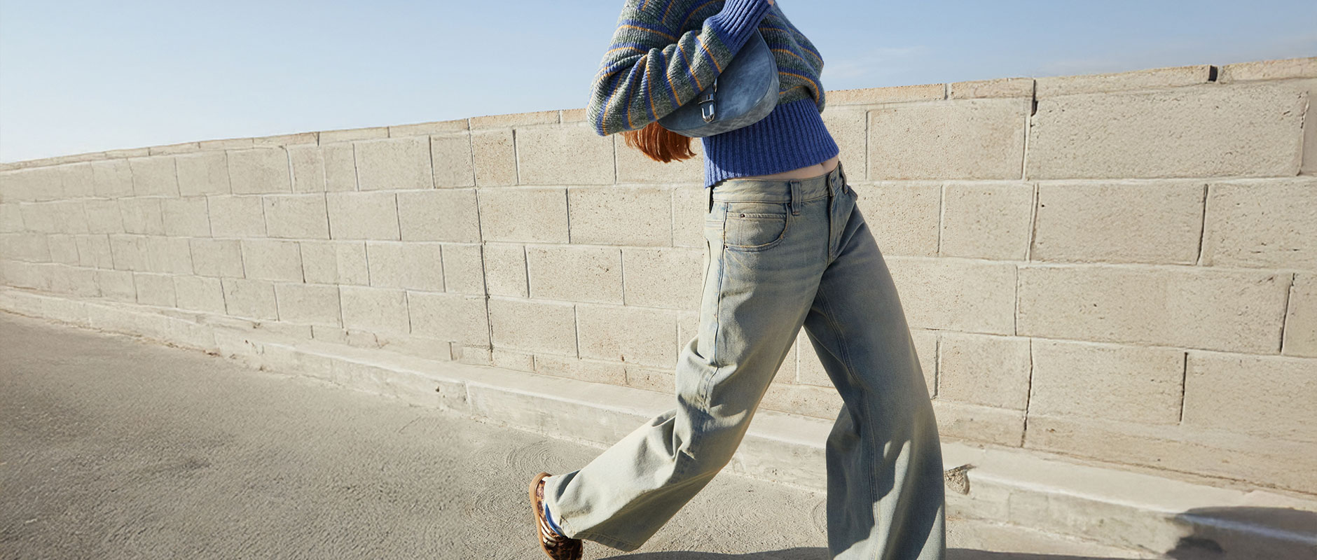 The Ultimate Guide to Holiday Denim: Fits, Washes & Trends for 2025