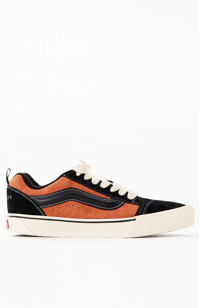 Disney x vans old skool hotsell chex skate shoe