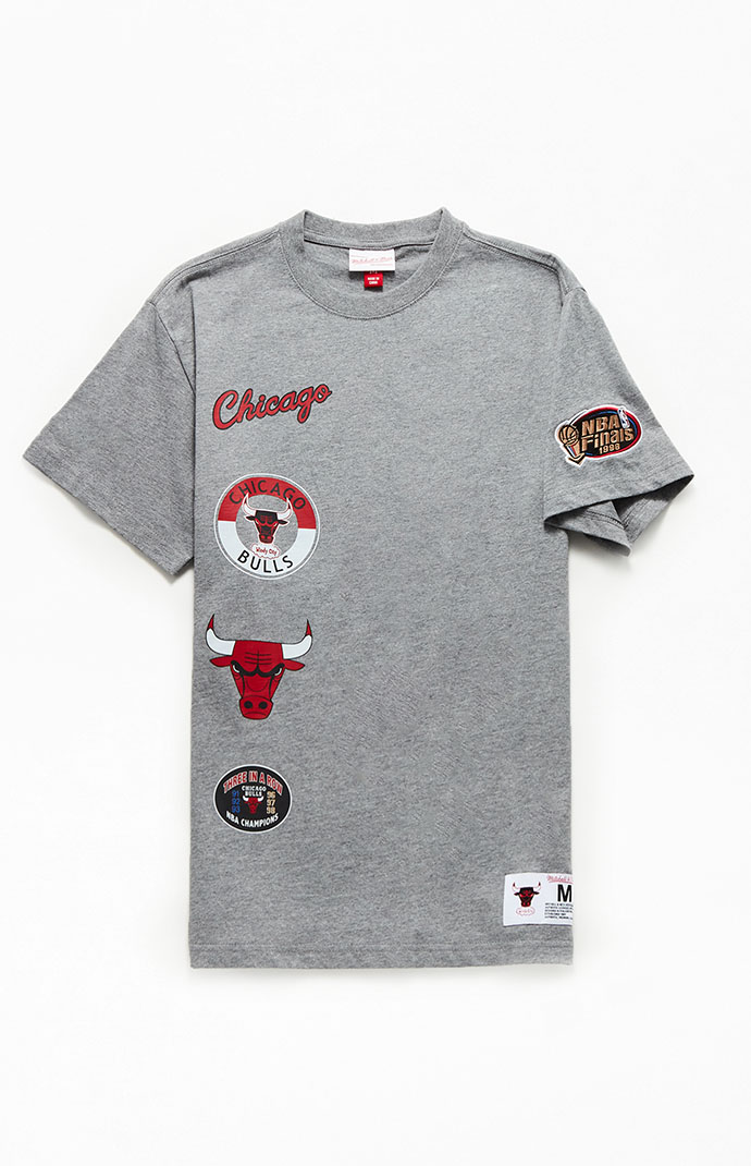 Mitchell & Ness Chicago Bulls Champions Print Men's T-Shirt White