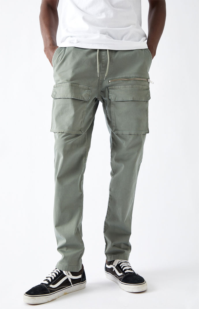 Front sales pocket pants