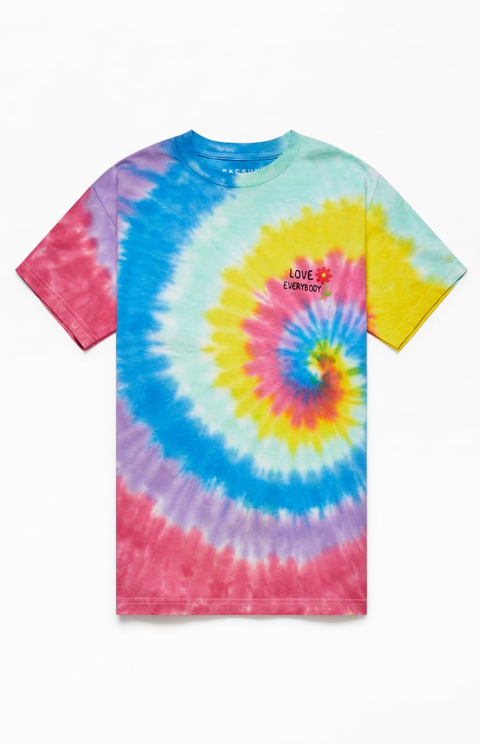 multicolor t shirt