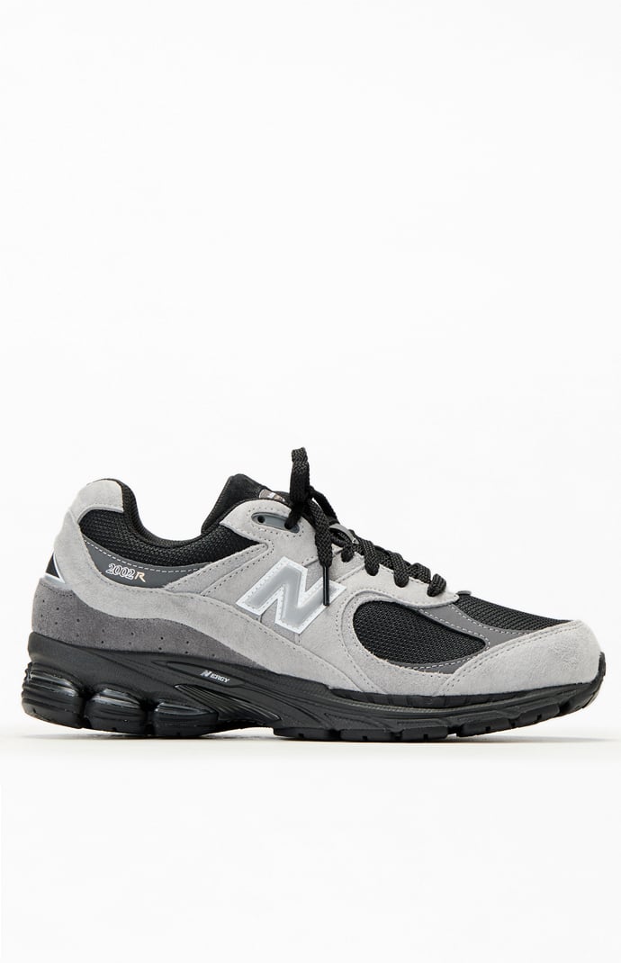 NWT New Balance 2002R Sneakers, Grey/Grey, Men 7.5 / Women 9 u200210d_nb_02_i?$  main image 4
