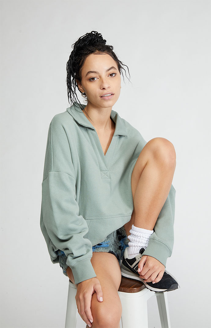 PacSun Oversized Henley Polo Sweatshirt 