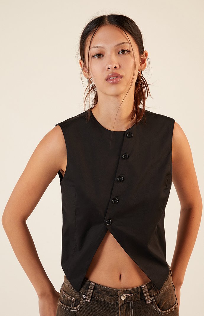 LA Hearts Button Up Asymmetrical Top | PacSun