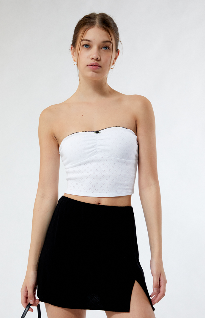 black skirt