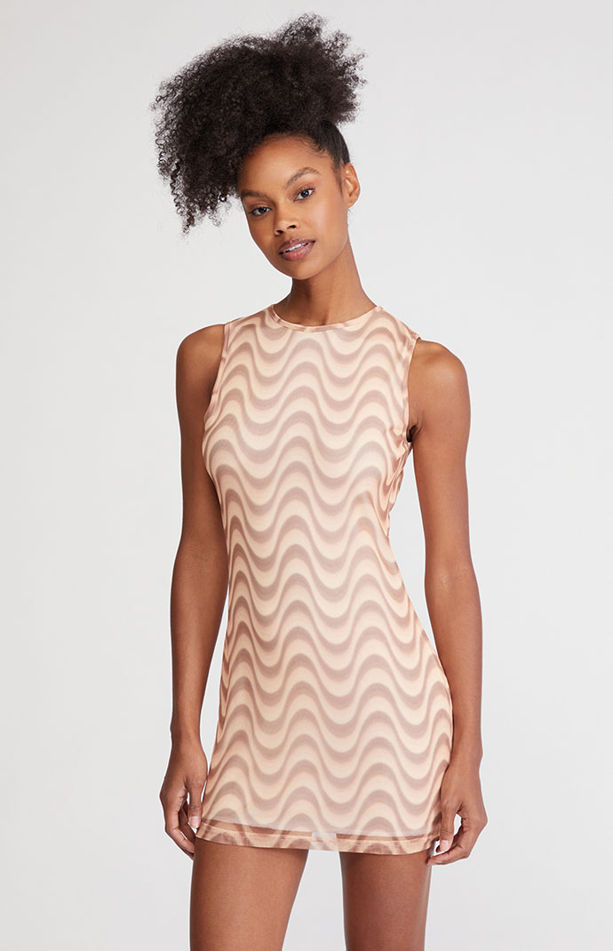 ワンピース S backless halter dress miniTHEREDTHREAD ワンピース S backless halter dress miniTHEREDTHREAD ワンピース S