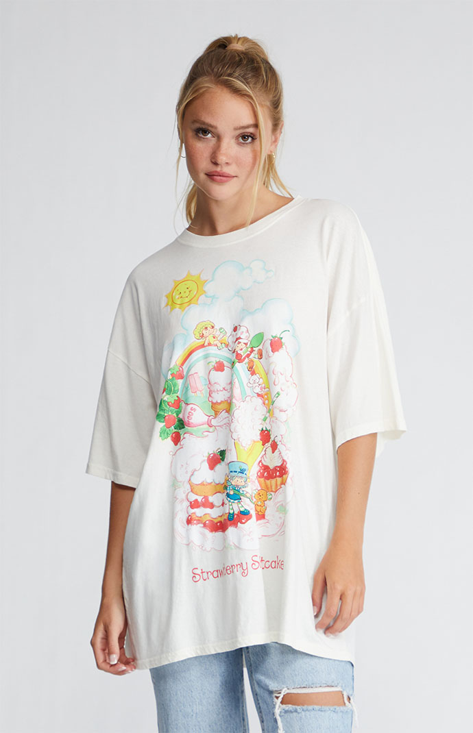 Strawberry Shortcake Sundaes Oversized T-Shirt | PacSun