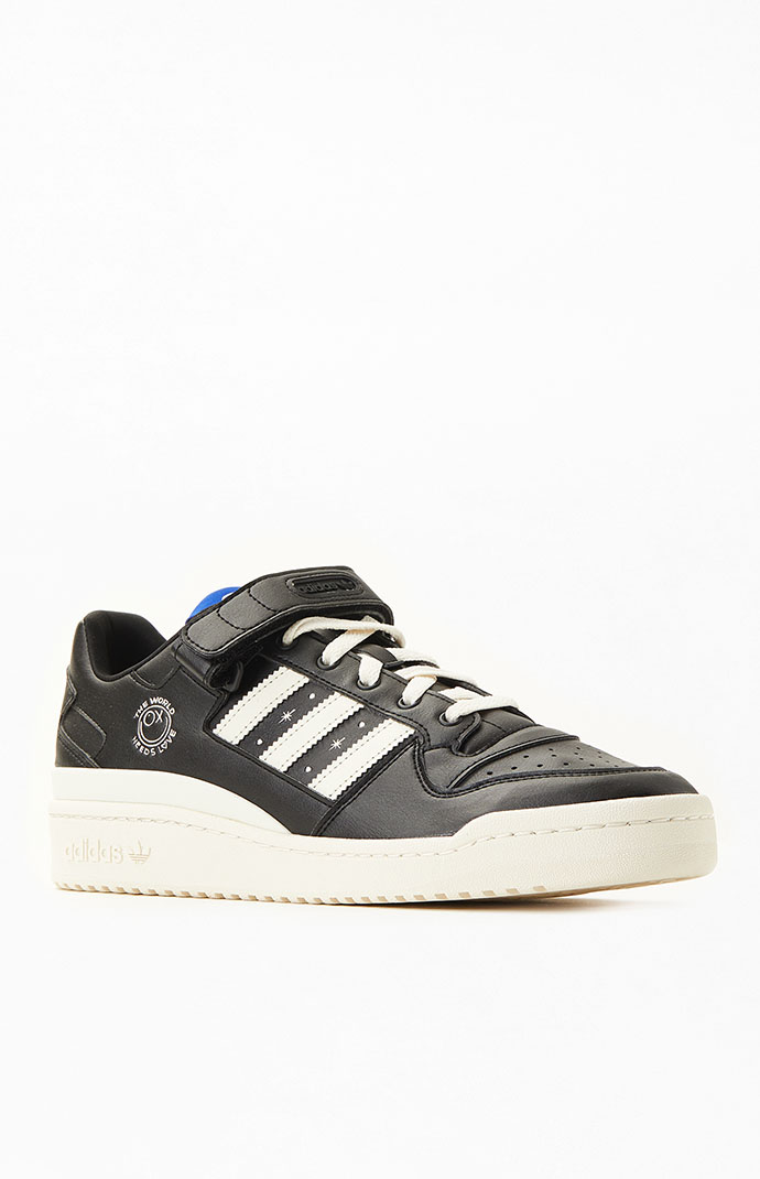 ★adidas x Andre Saraiva★コラボ★FORUM BOLD★追跡可 ADIDAS】 adidas x Andre Saraiva/FORUM BOLD☆ コラボ (adidas