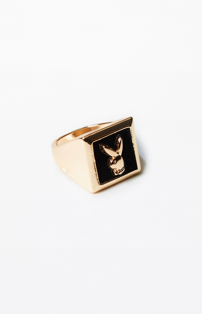 スモーキングバニーリング Playboy By PacSun Bunny Ring | PacSun