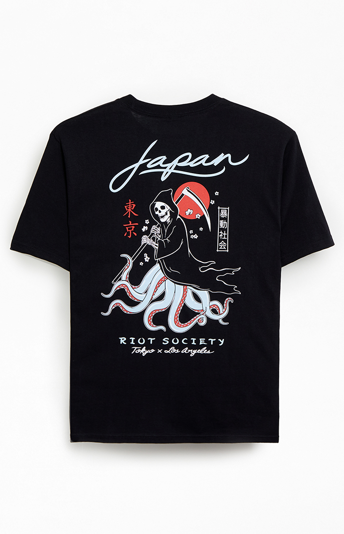 Riot Society Tokyo Beach Club T-Shirt | Pacsun