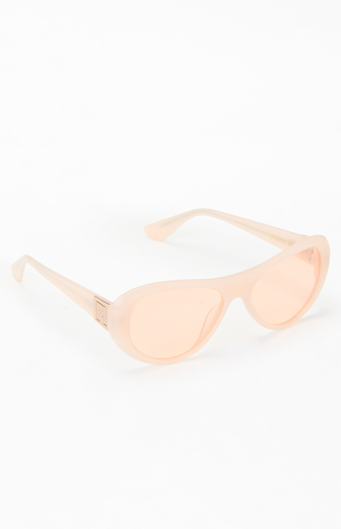Free People X Indy Liotta Sunglasses retro 60\'s mod polarized Gigi New NWT Liotta / Pantone Sunglasses Loved by Bella Hadid main image 3