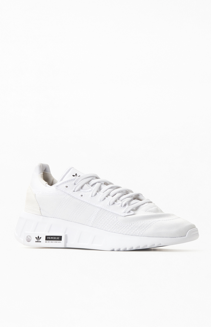 Earth Runner Shoes