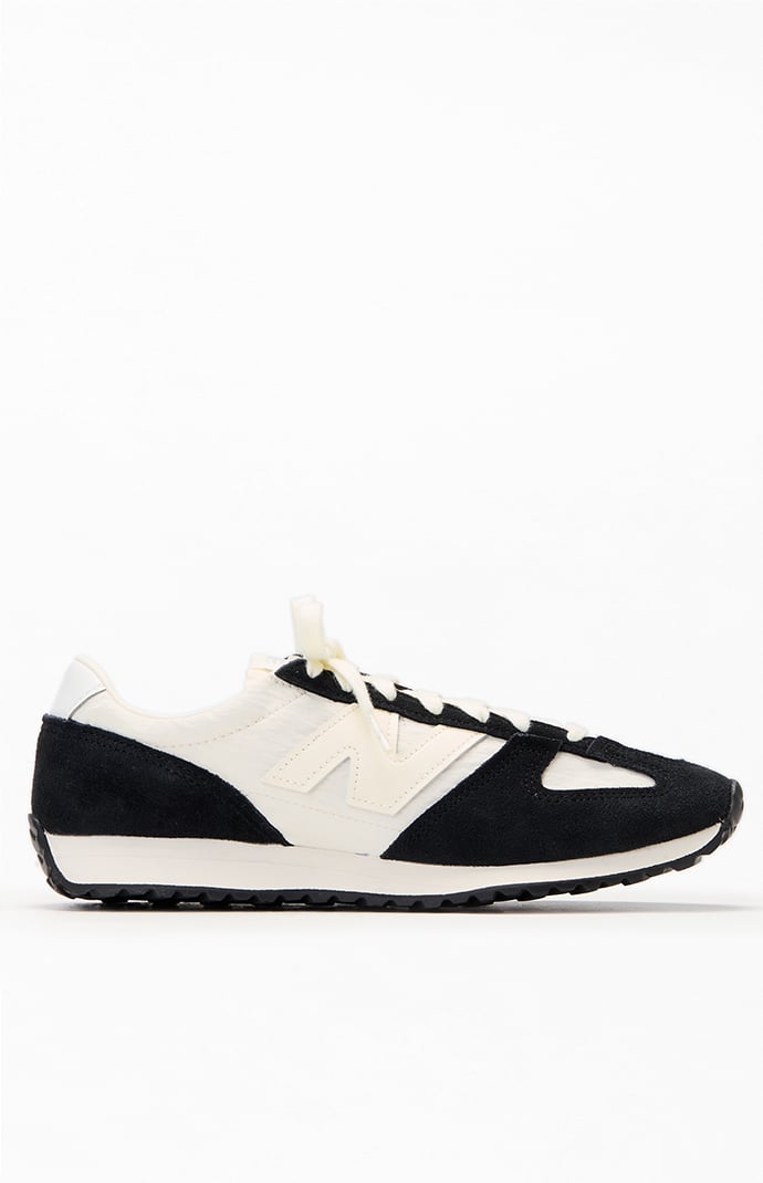 New Balance Black 471 Sneakers | Pacsun