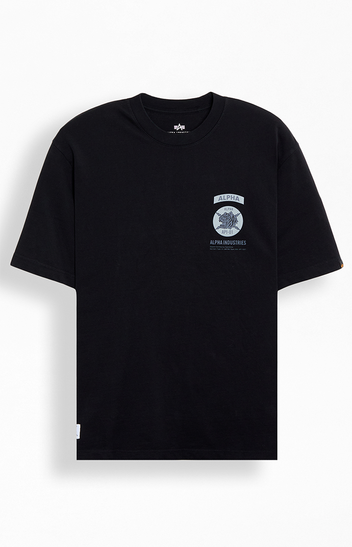 Alpha Industries｜ (ALPHA NEWS PATCH TEE (UTA55012PK 001 Alpha Industries New Patch Erkek Siyah T-Shirt ERKEK T-shirt