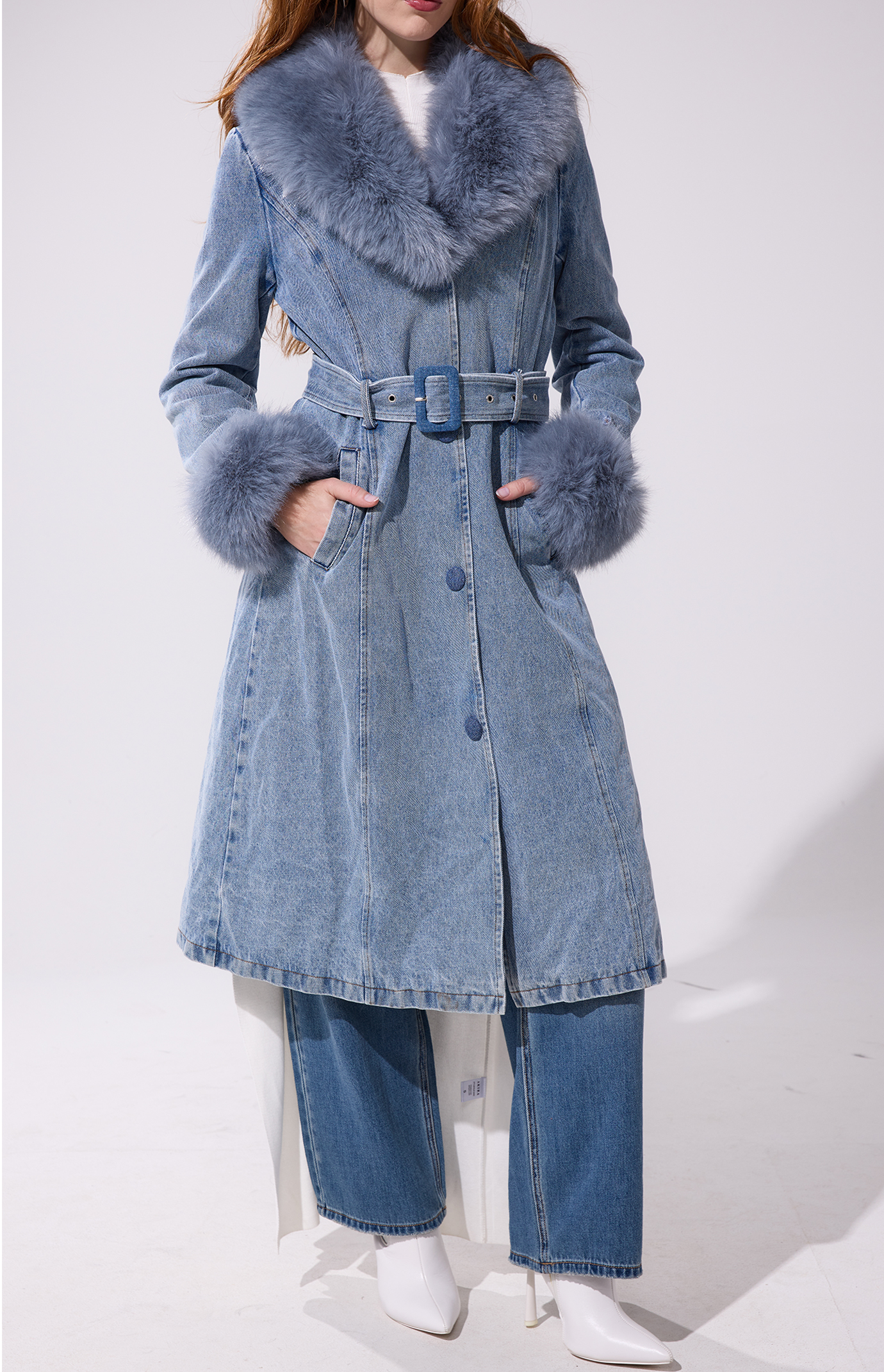 AZALEA WANG Kaya Denim Faux Fur Trench Coat | Pacsun
