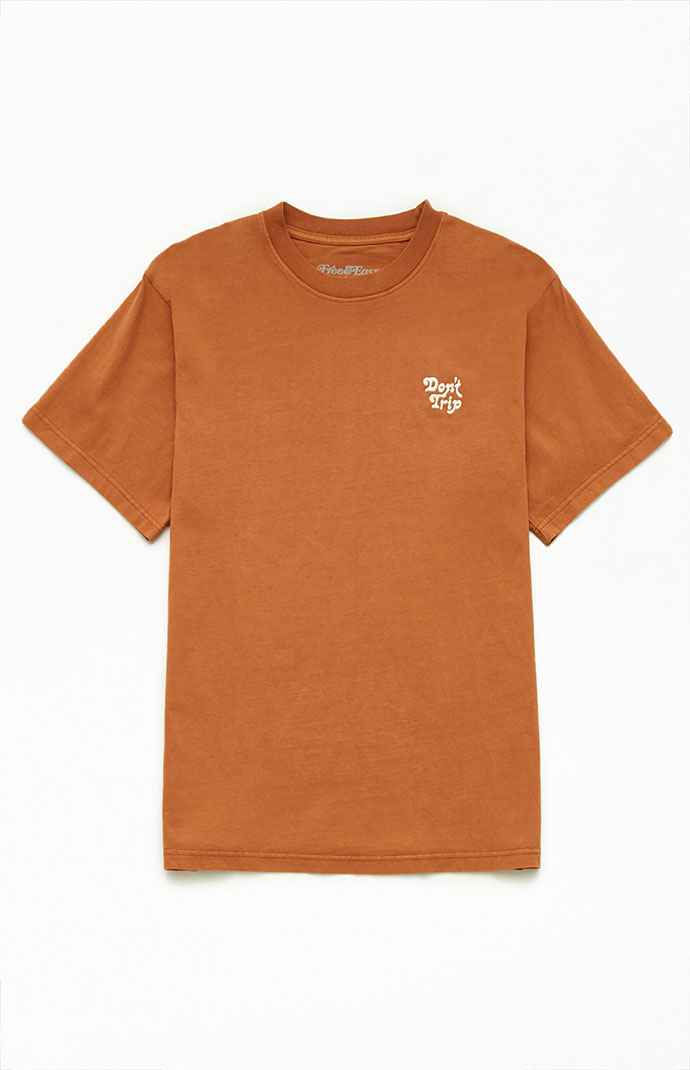 Free&Easy Las Vegas Don't Trip プレミアム Tシャツ 送関込 Free & Easy Don't Trip Premium T-Shirt | PacSun