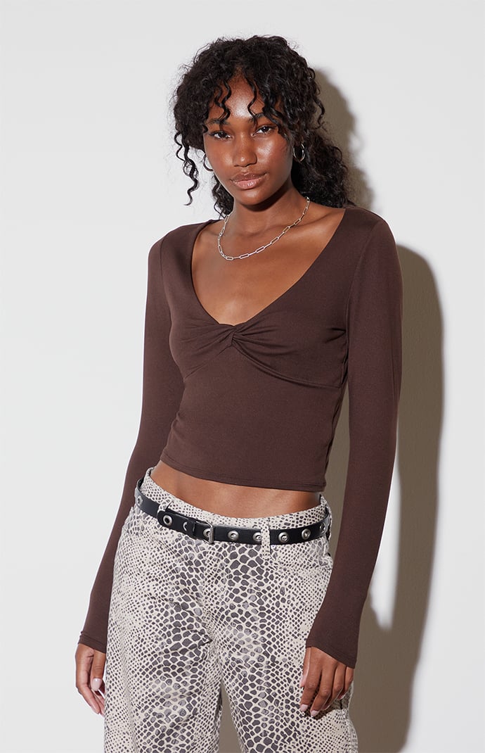 トップス Mallion vintage top Est. PAC 1980 Twist Front Long Sleeve Top | Pacsun