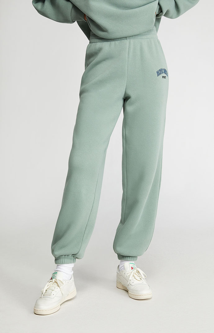 Slouchy sweatpants 2025