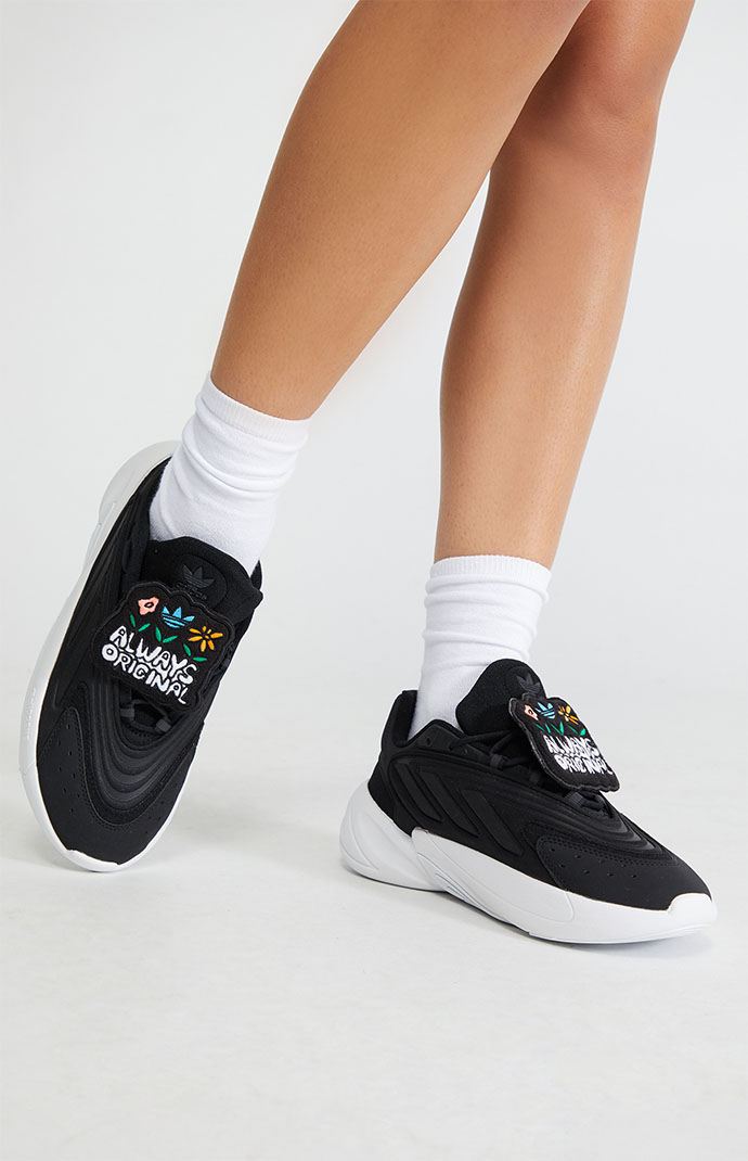 rig katolsk Gnaven adidas Women's Always Original Ozelia Sneakers | PacSun