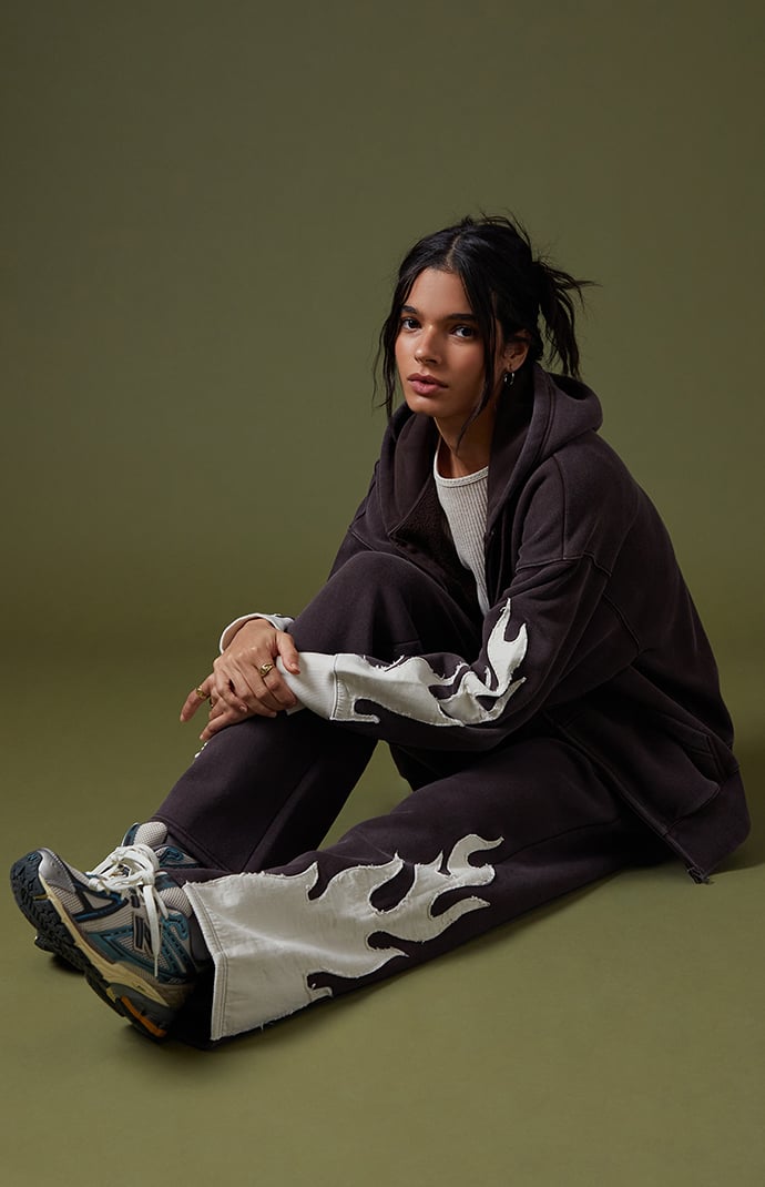 Pacsun Flame Applique Vintage Wash Baggy Sweatpants | Pacsun