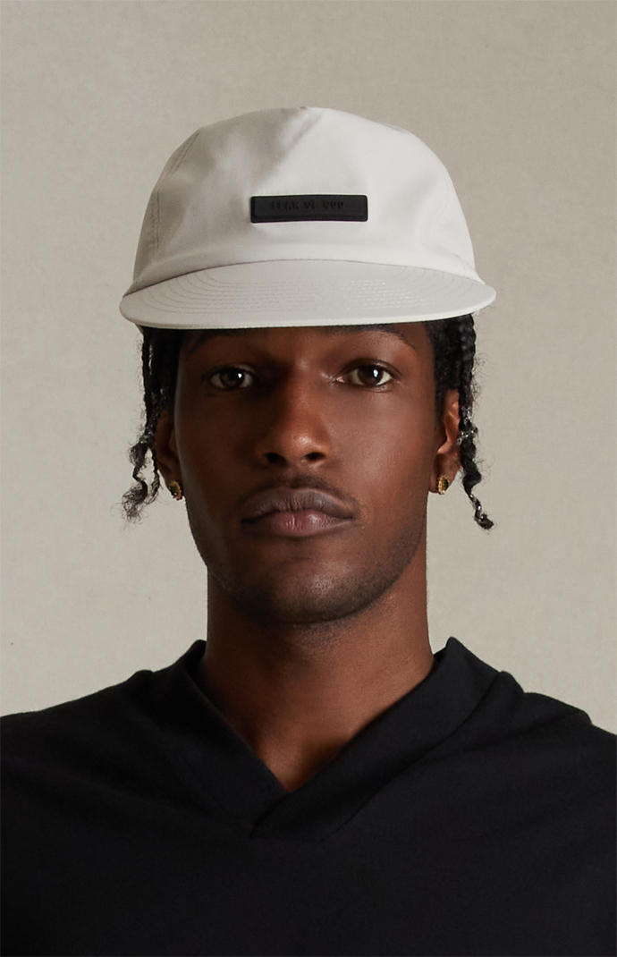 エッセンシャルズ Essentials 帽子 Baseball Hat Silver Cloud Fear of God Essentials Silver Cloud Baseball Hat - La