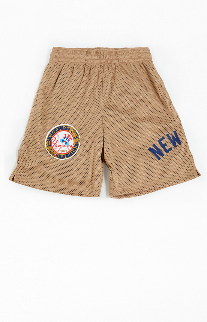【U LAN】(UNISEX) Yankee's Mash Patch Short-Sleeved New York Yankees Womens WHITE Iconic Pinstripe T-Shirt