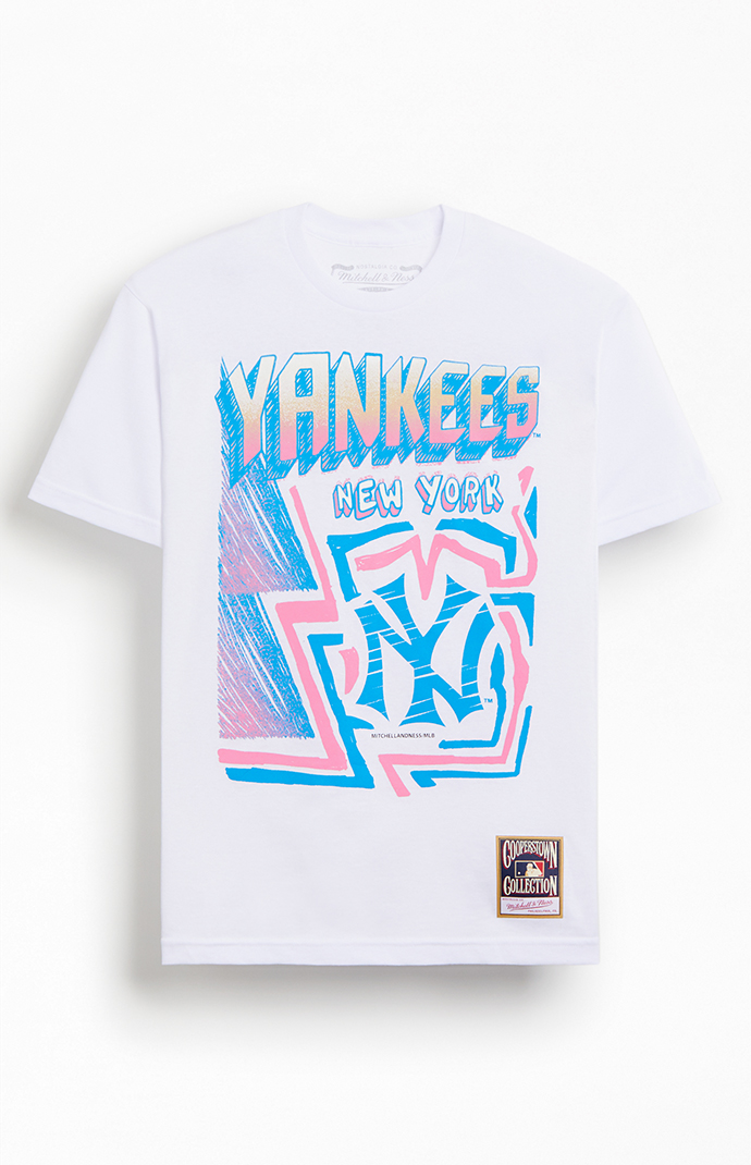 Mitchell & Ness Sidewalk Sketch NY Yankees T-Shirt | PacSun