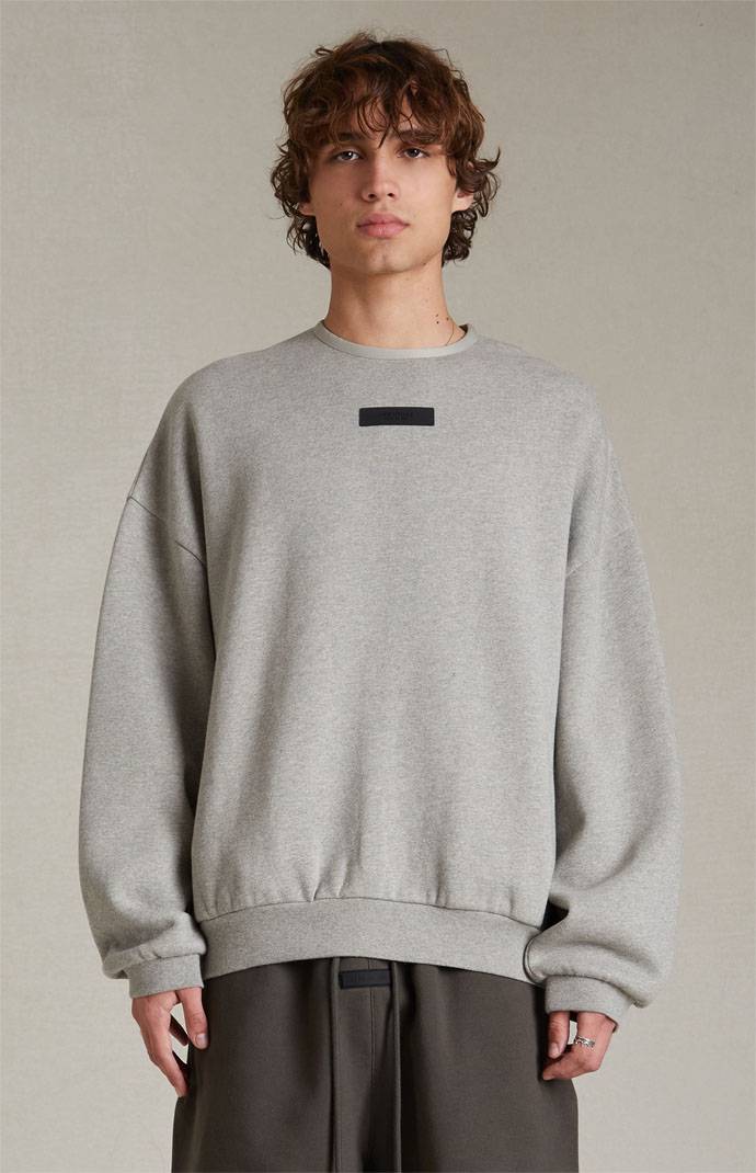 Fear of god essentials crew hot sale neck sweatshirt