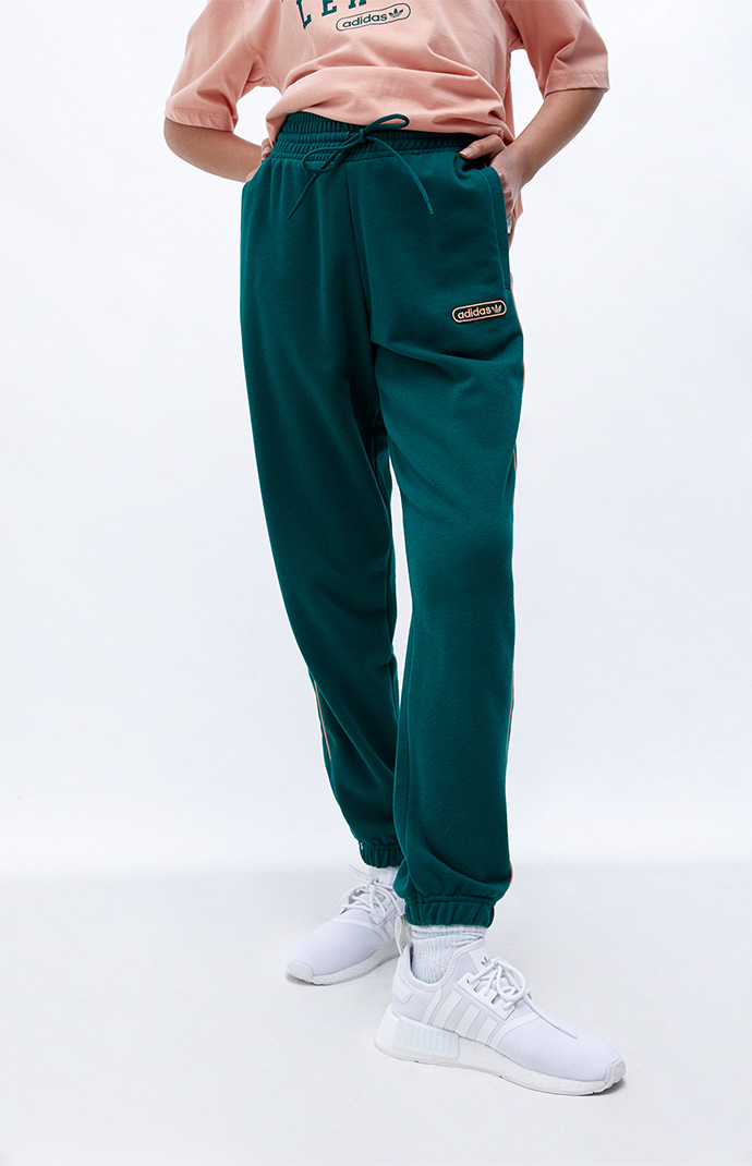 Roots green sweatpants top