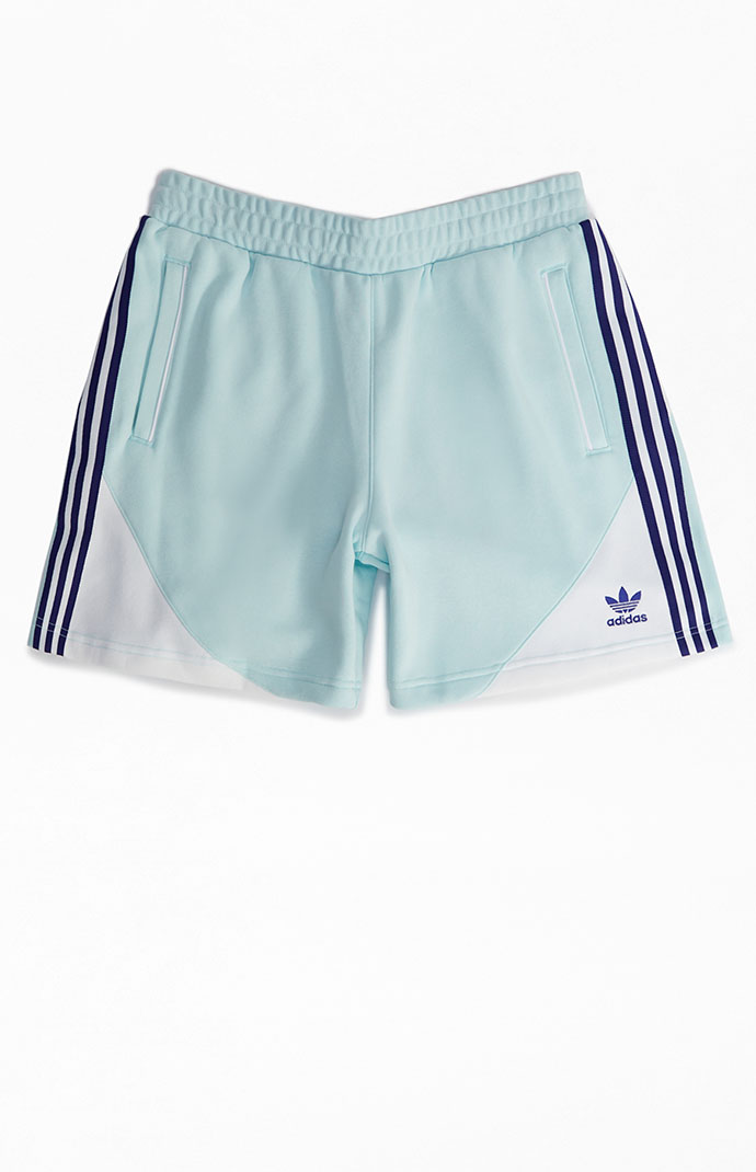Adidas fleece clearance shorts womens
