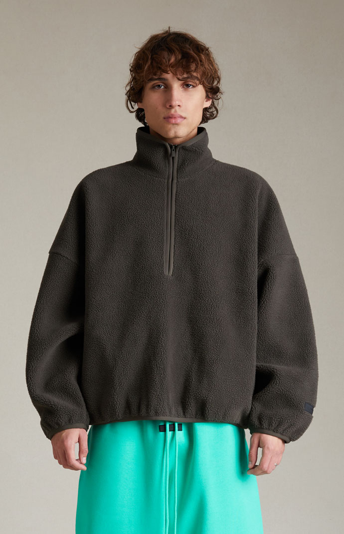 Fear of god essentials half zip sweat best sale