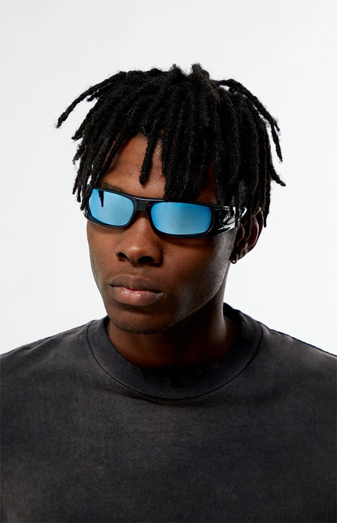 Oakley Crystal Black Highland Sunglasses | Pacsun