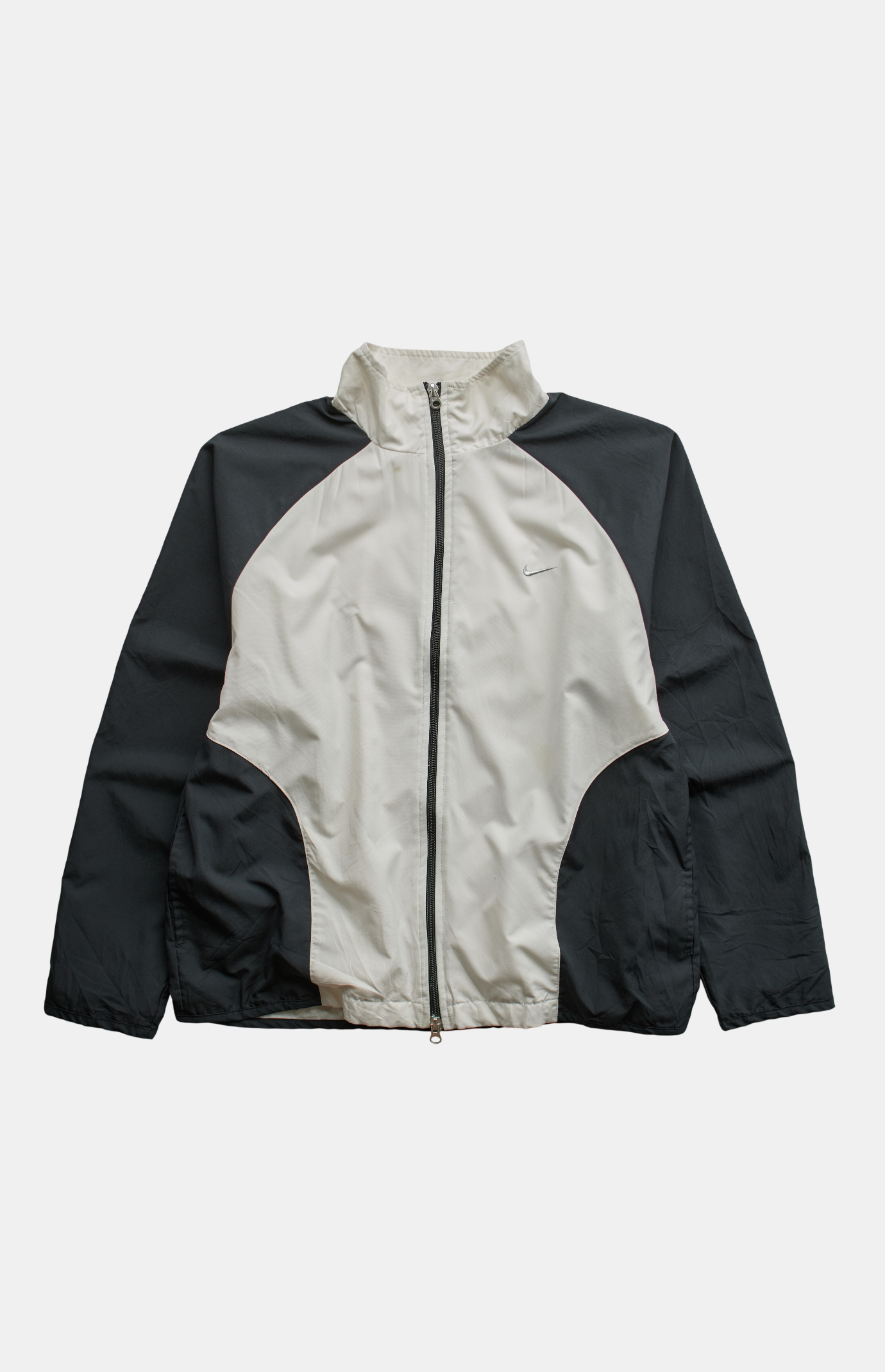 PS VINTAGE 2000s White Nike Jacket | Pacsun