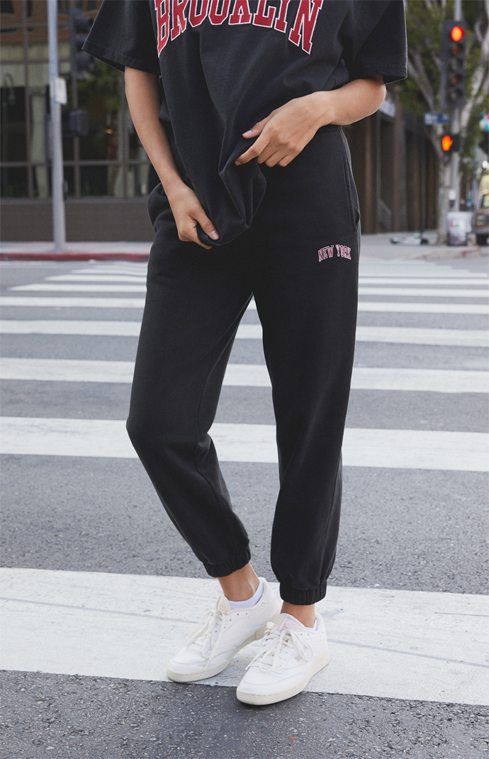 Brandy melville new york sweatpants shop